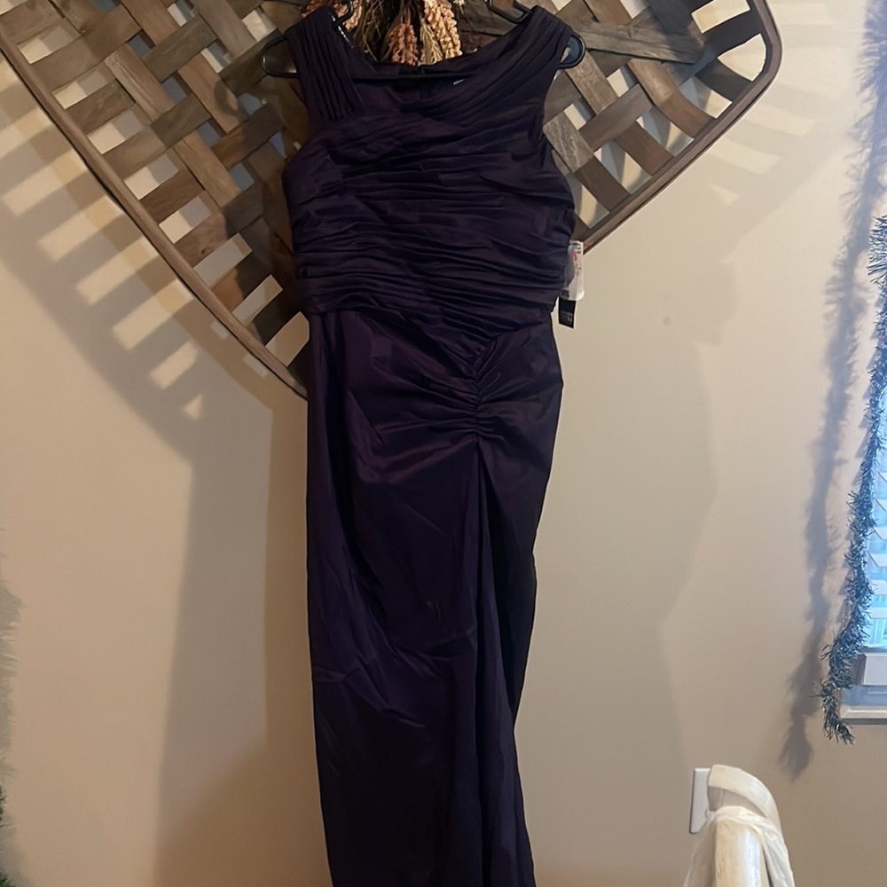 BNWT Adrianna Papell Purple Evening Gown Size 8P